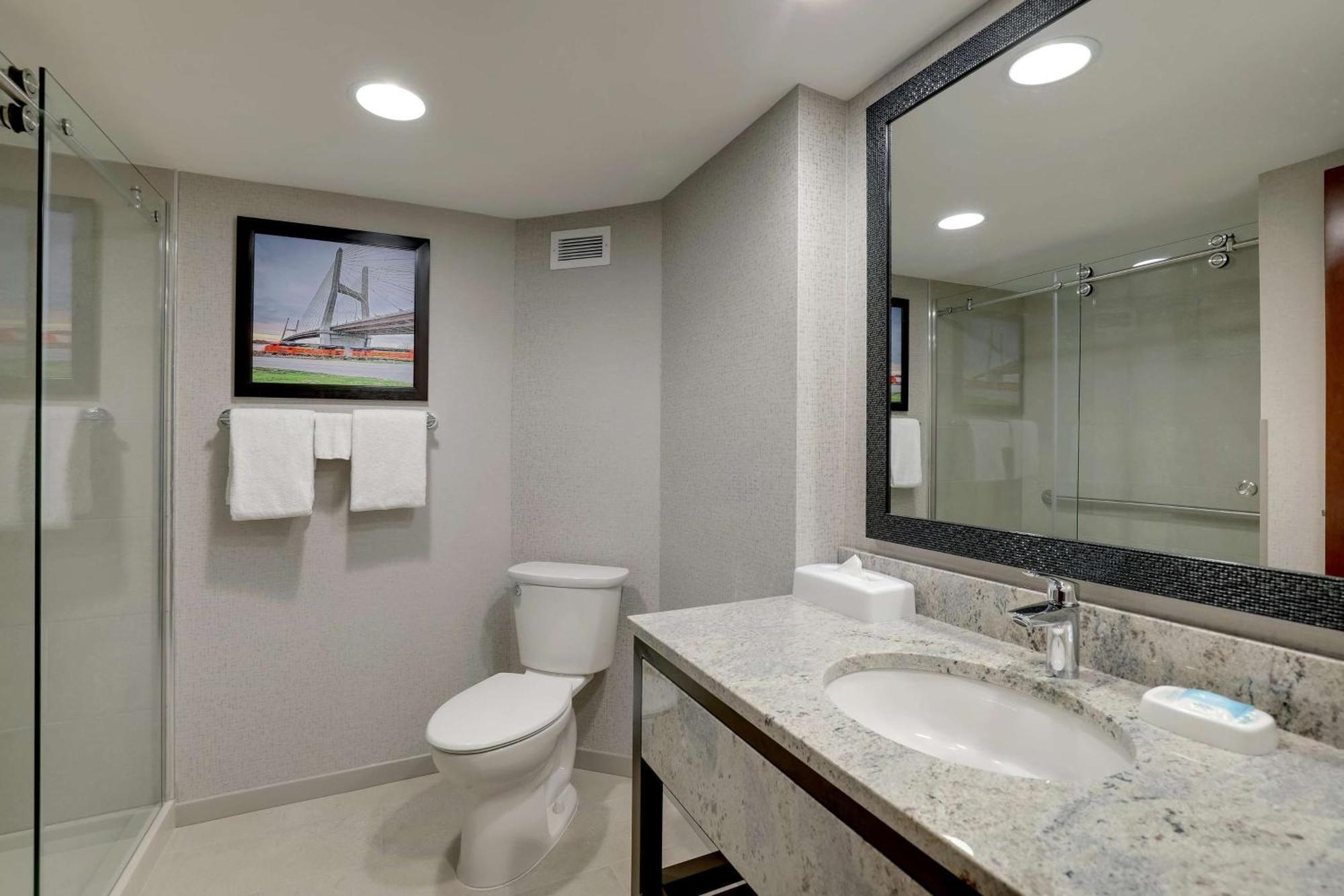 Drury Inn & Suites Cape Girardeau Bagian luar foto