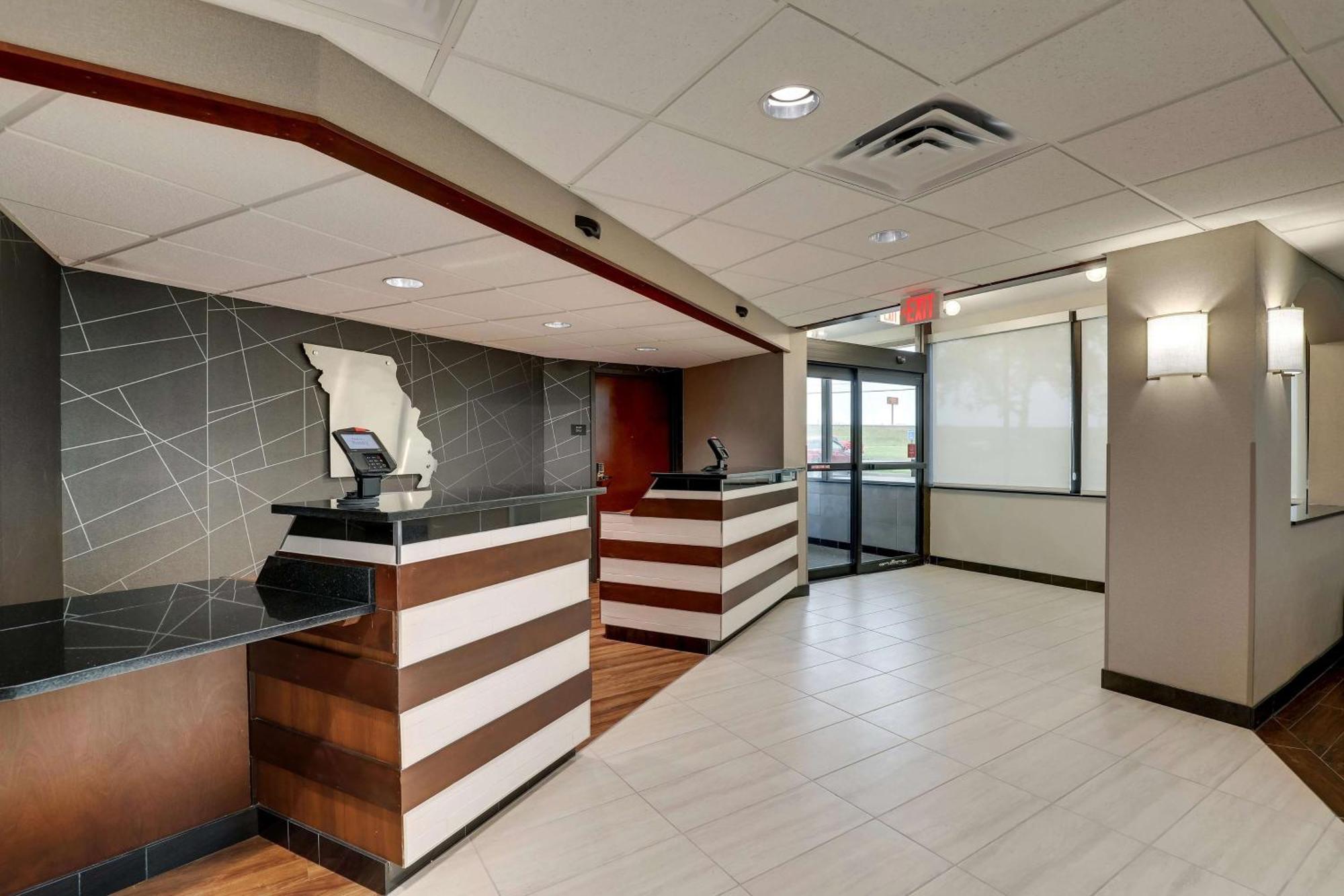 Drury Inn & Suites Cape Girardeau Bagian luar foto
