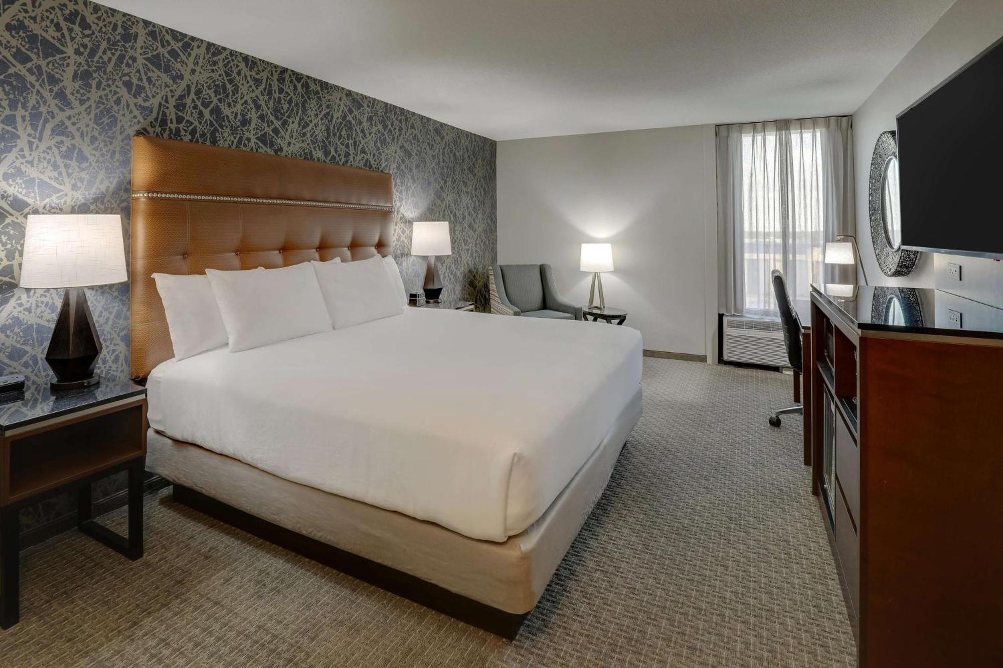 Drury Inn & Suites Cape Girardeau Bagian luar foto