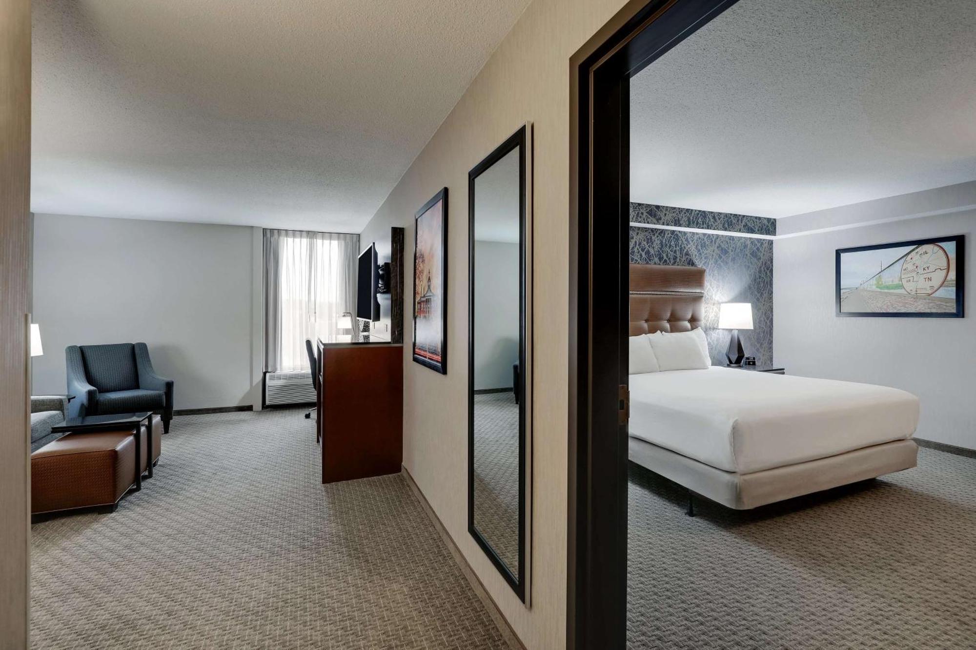 Drury Inn & Suites Cape Girardeau Bagian luar foto
